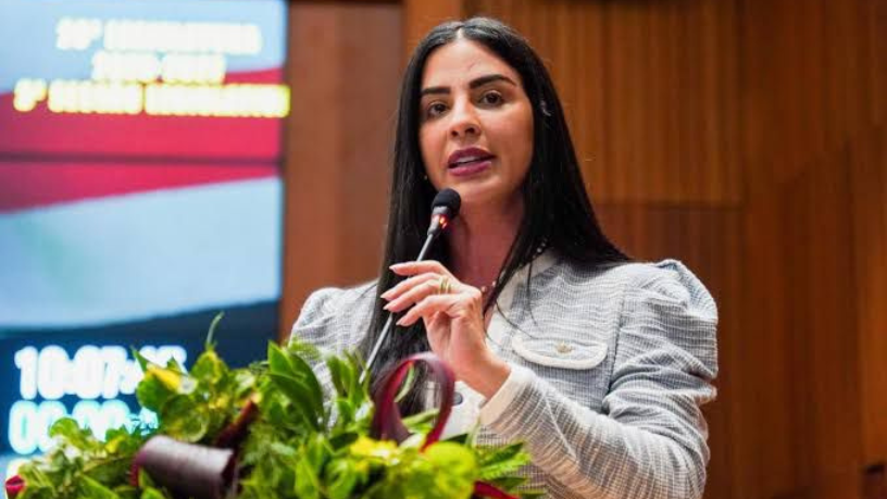 Daniella Jadão Meneses destaca a força das políticas públicas que promovem acolhimento, proteção e dignidade para quem mais precisa.