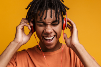 TikTok e Apple Music: integração inédita muda a forma de descobrir e salvar músicas