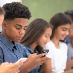 ECA Digital: Como as redes sociais estão se adaptando à proteção de crianças e adolescentes no ambiente online