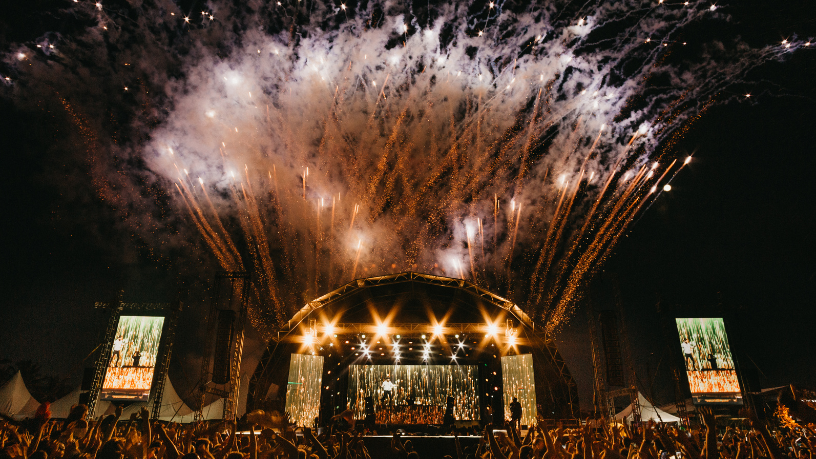 Show de encerramento da Copa do Mundo reúne Bieber, Madonna, Shakira e BTS pela primeira vez